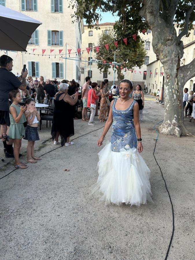 À la citadelle d’Ajaccio, la mode durable défile en textile recyclé À la citadelle d’Ajaccio, la mode durable défile en textile recyclé