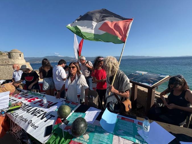 Une flottille à destination de Gaza est partie d’Ajaccio Une flottille à destination de Gaza est partie d’Ajaccio