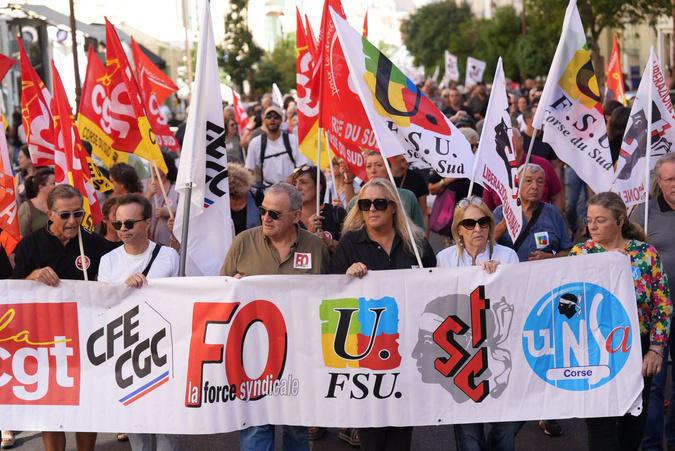 Grève du 18 septembre : À Ajaccio, plusieurs centaines de personnes dans la rue