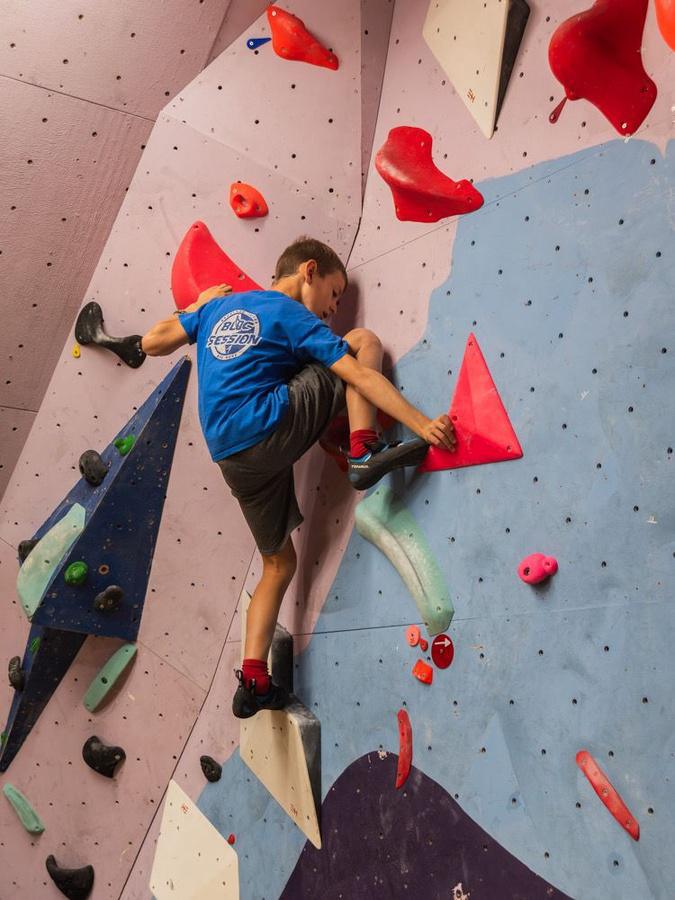 ​Bloc contest du Corsica Roc à Ajaccio : un week-end d’escalade placé sous le signe de la convivialité