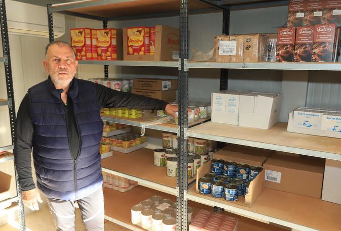 Corte - Le Secours Populaire prépare sa braderie de Noël Corte - Le Secours Populaire prépare sa braderie de Noël