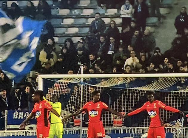 Énorme déception à Furiani : le Sporting de Bastia, sans conviction s’incline 0-2) face à Laval 