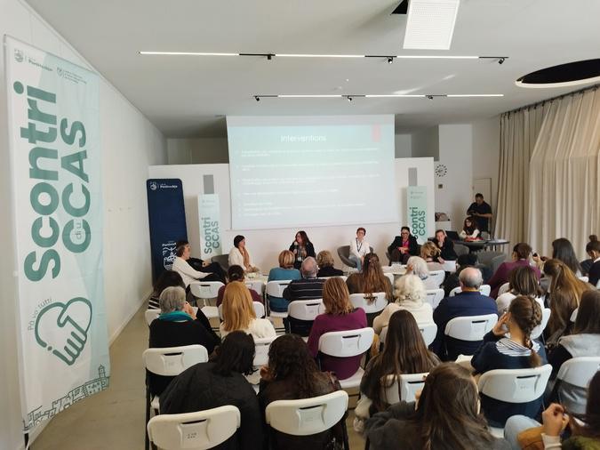Portivechju - I primi scontri di u CCAS, ou comment fédérer les acteurs de la solidarité Portivechju - I primi scontri di u CCAS, ou comment fédérer les acteurs de la solidarité