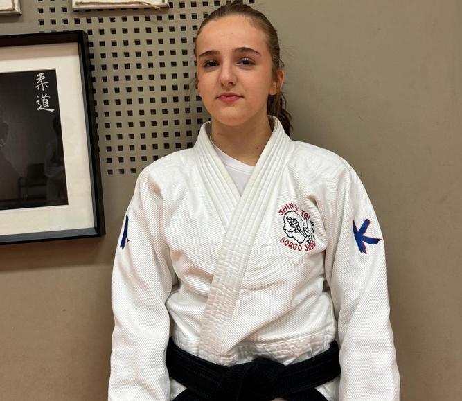 Borgo -Célia Vecchioli, ceinture noire de judo à 14 ans 