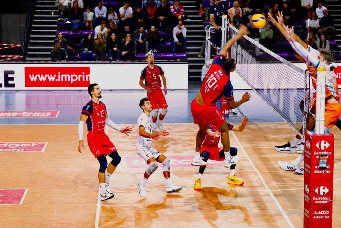 MSL Volley - Le GFC Ajaccio tombe la tête haute face à Montpellier
