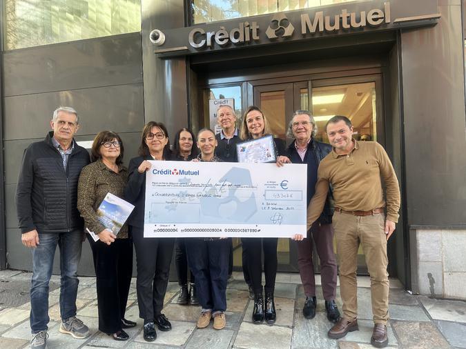 Le Conservatoire d’espaces naturels de Corse reçoit l’aide du Crédit Mutuel pour protéger les habitats menacés