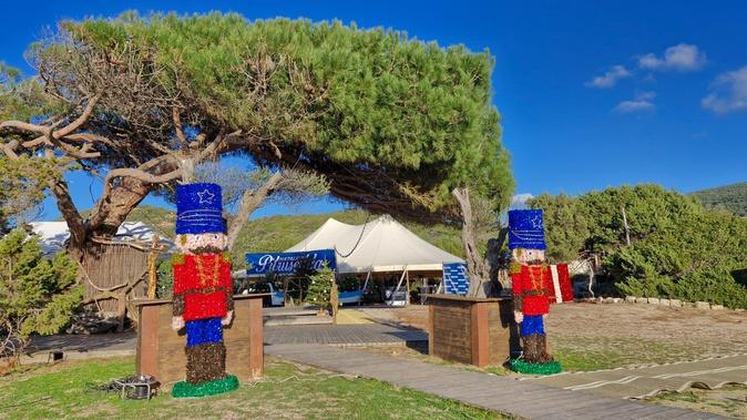“Natale in Pitrusedda”, un événement inédit les pieds dans le sable, inauguré ce vendredi