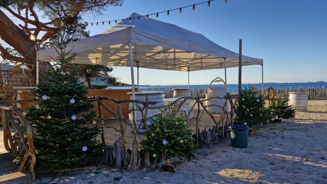 “Natale in Pitrusedda”, un événement inédit les pieds dans le sable, inauguré ce vendredi