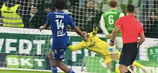 Ligue 2 - Un Sporting Club de Bastia transformé ramène le nul (2 à 2) de Saint-Étienne ! Ligue 2 - Un Sporting Club de Bastia transformé ramène le nul (2 à 2) de Saint-Étienne !