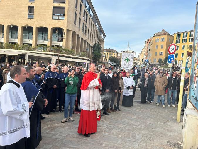 Ajaccio - Ferveur pour les célébrations en hommage et à la mémoire de Papa Francescu Ajaccio - Ferveur pour les célébrations en hommage et à la mémoire de Papa Francescu