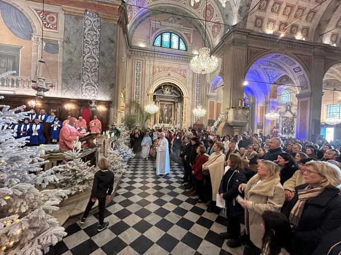 Ajaccio - Ferveur pour les célébrations en hommage et à la mémoire de Papa Francescu Ajaccio - Ferveur pour les célébrations en hommage et à la mémoire de Papa Francescu