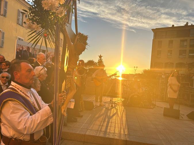 Ajaccio - Ferveur pour les célébrations en hommage et à la mémoire de Papa Francescu Ajaccio - Ferveur pour les célébrations en hommage et à la mémoire de Papa Francescu