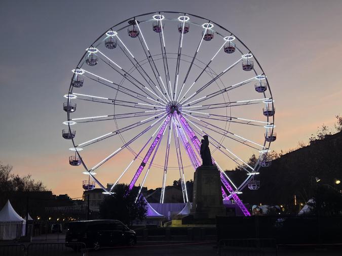 A màghjina - Ròtula di luce nant’à a Piazza San Niculà