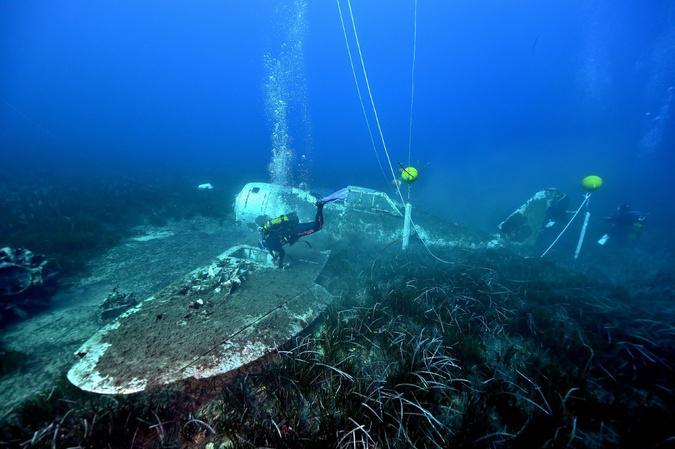 Sous les eaux corses, une nouvelle méthode pour sauver les avions de la Seconde Guerre mondiale Sous les eaux corses, une nouvelle méthode pour sauver les avions de la Seconde Guerre mondiale