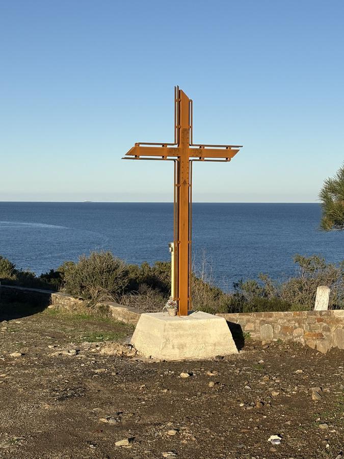 La polémique de Quasquara à l’origine de l’installation d’une nouvelle croix à l’entrée de Sisco La polémique de Quasquara à l’origine de l’installation d’une nouvelle croix à l’entrée de Sisco
