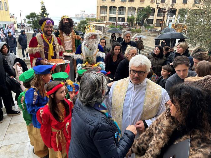 EN IMAGES - Les Rois Mages sont arrivés à Ajaccio EN IMAGES - Les Rois Mages sont arrivés à Ajaccio