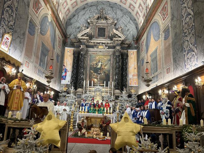 EN IMAGES - Les Rois Mages sont arrivés à Ajaccio EN IMAGES - Les Rois Mages sont arrivés à Ajaccio
