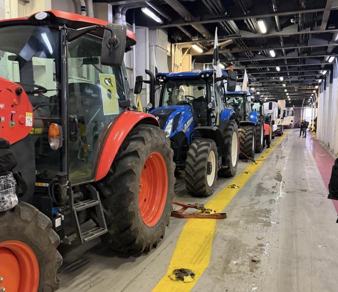 Crise agricole : les agriculteurs corses rejoignent le convoi national Crise agricole : les agriculteurs corses rejoignent le convoi national