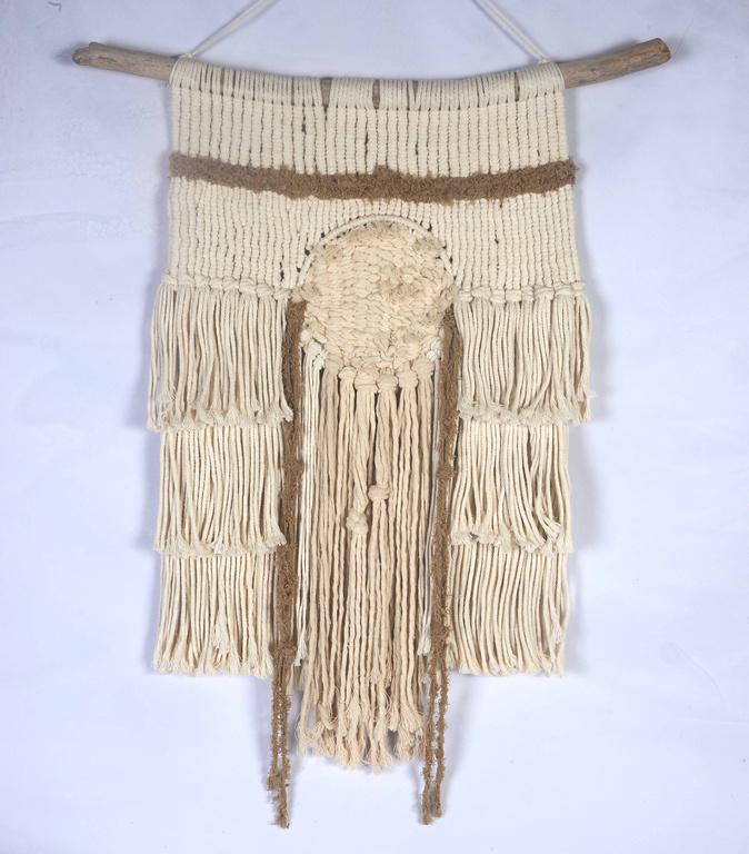 U Poghju di Venacu : Les œuvres en macramé de Julia Perfettini