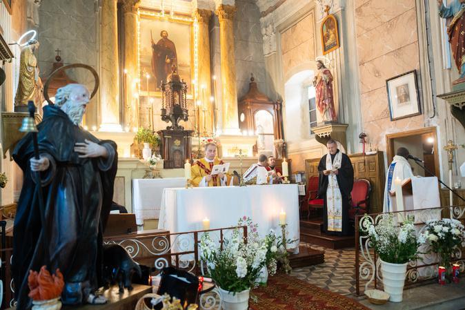 Marignana accueille des reliques de Sant’Antone Abbate Marignana accueille des reliques de Sant’Antone Abbate
