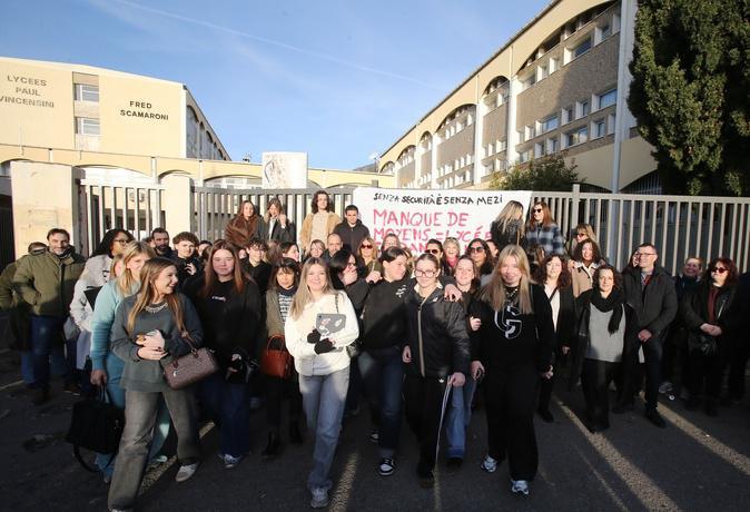 Cité scolaire de Montesoro - Les représentants des personnels d’éducation persistent et signent