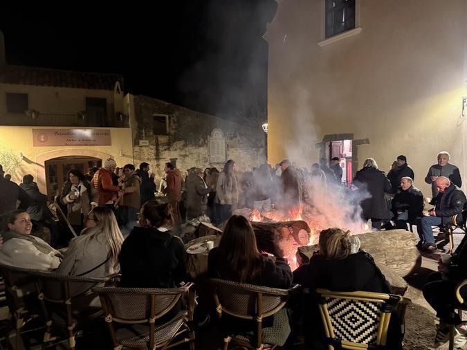 À Cassanu, Sant’Antone Abbate continue de rassembler les générations À Cassanu, Sant’Antone Abbate continue de rassembler les générations
