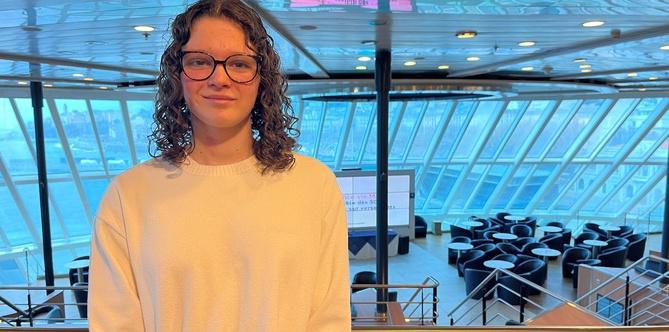 Natation - Pauline Lacroix, championne de France sur 200 m : "J’ai la chance d’avoir une coach exceptionnelle"