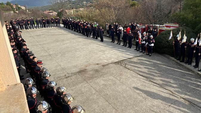 Le SIS 2A a accueilli une centaine de nouveaux sapeurs-pompiers volontaires à Petreto-Bicchisano Le SIS 2A a accueilli une centaine de nouveaux sapeurs-pompiers volontaires à Petreto-Bicchisano