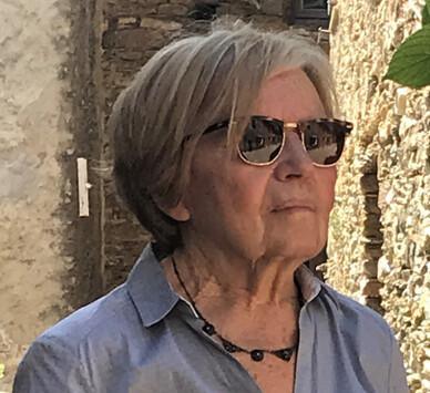 « Soli di Parigi, Soleils de Paris", le petit recueil de poésie bilingue de Marianghjula Antonetti-Orsoni « Soli di Parigi, Soleils de Paris", le petit recueil de poésie bilingue de Marianghjula Antonetti-Orsoni