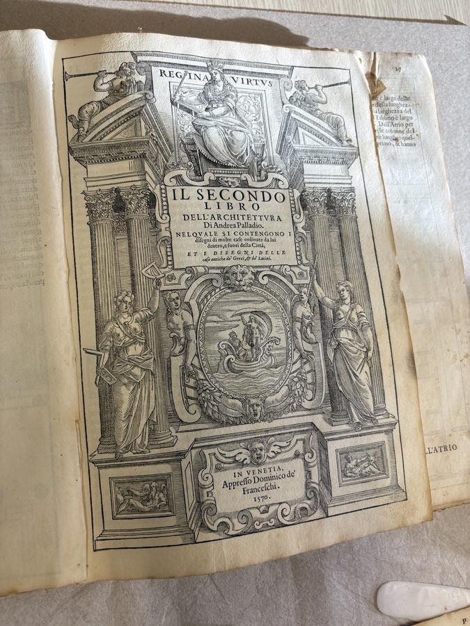 Un original de « I quattro libri dell’architettrura di Andrea Palladio » restauré à Bastia