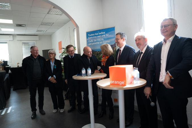 Ajaccio tourne la page du cuivre : l’ADSL s’éteint, la fibre prend définitivement le relais Ajaccio tourne la page du cuivre : l’ADSL s’éteint, la fibre prend définitivement le relais