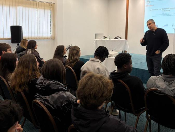 À Ajaccio, « Faites de la science » met les mathématiques au cœur de la médecine À Ajaccio, « Faites de la science » met les mathématiques au cœur de la médecine