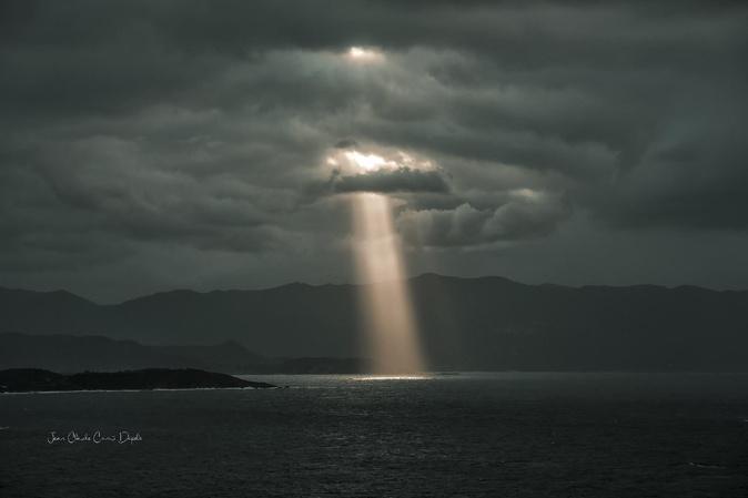 A màghjina - U raghju d’oru di Diu in Saone