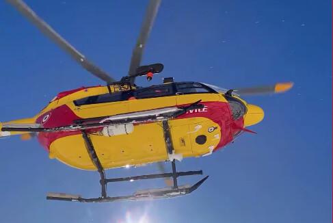 Asco - Une voiture avec trois jeunes chute dans un ravin de 50 m. Un mort trois blessés