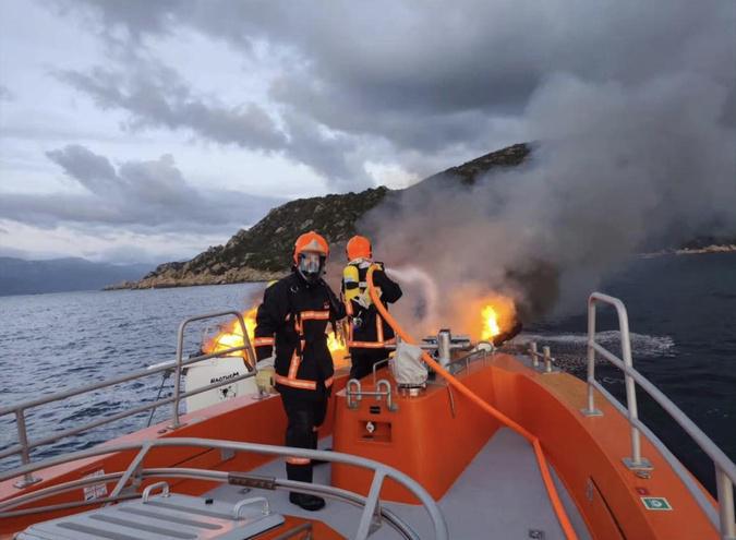 Un voilier prend feu dans la baie de Campomoro