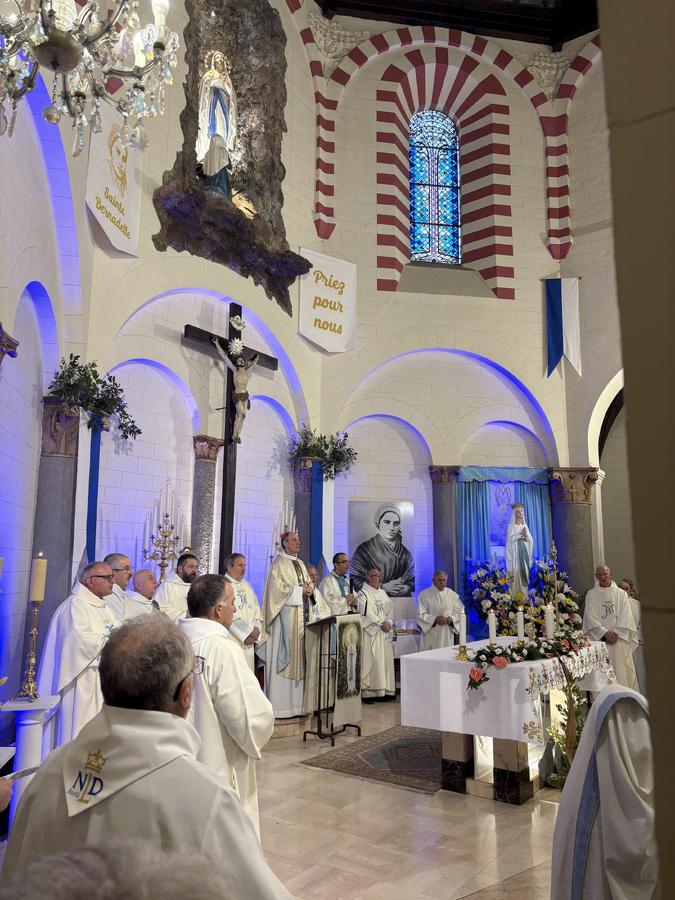 Bastia : Vent de piété pour ND de Lourdes Bastia : Vent de piété pour ND de Lourdes