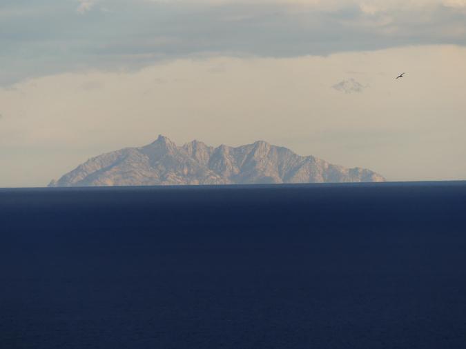 A màghjina - À a calata di u sole, Montecristu si scopre