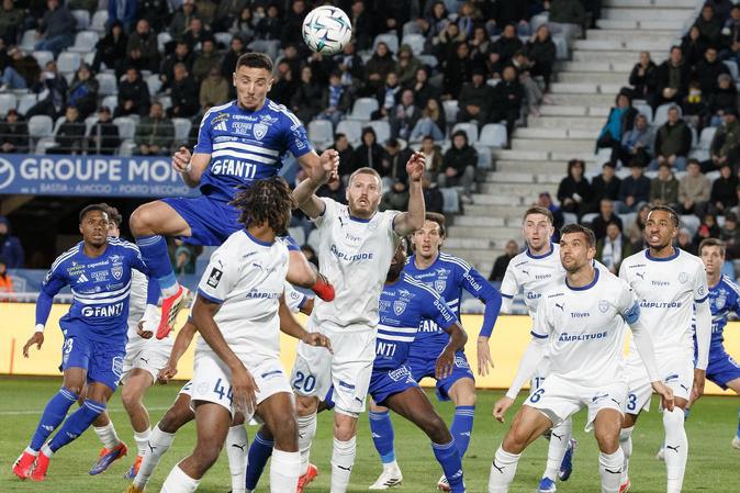 Ligue 2 : Bastia manque encore d’efficacité et concède le nul (0 à 0) face au leader Troyes à Furiani
