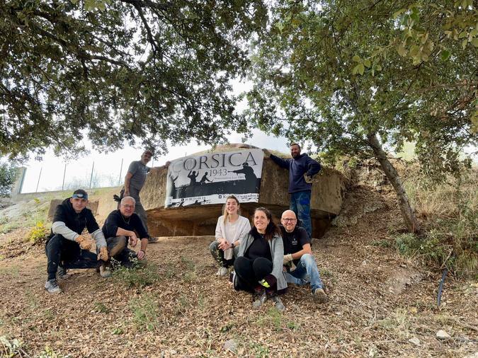Corsica 1943, une association qui préserve la mémoire de la guerre en nettoyant des bunkers Corsica 1943, une association qui préserve la mémoire de la guerre en nettoyant des bunkers