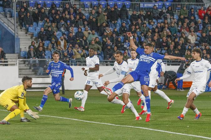 SC Bastia : calendrier, enjeux et maintien en Ligue 2, 10 matchs décisifs pour le Sporting SC Bastia : calendrier, enjeux et maintien en Ligue 2, 10 matchs décisifs pour le Sporting