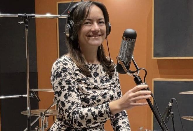 "Elle est belle", premier single de Joëlle Anne, professeure au conservatoire Henri-Tomasi et à Una Volta à Bastia "Elle est belle", premier single de Joëlle Anne, professeure au conservatoire Henri-Tomasi et à Una Volta à Bastia