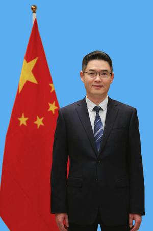 Nouvel An chinois - " Avançons, montés en selle, fouet levé pour l’Année du Cheval"