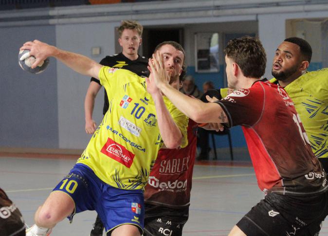 Handball Nationale 2 : Corte – Ile-Rousse stoppe l’hémorragie face à Bagnols (35-35) Handball Nationale 2 : Corte – Ile-Rousse stoppe l’hémorragie face à Bagnols (35-35)