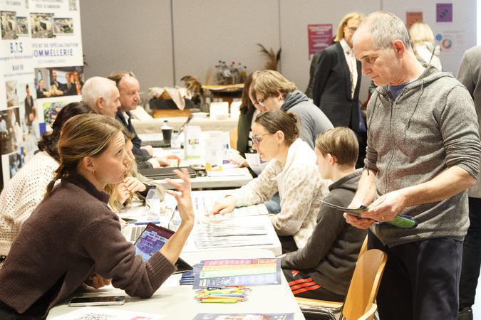 Bastia : un salon pour guider les lycéens dans leurs choix après le bac
