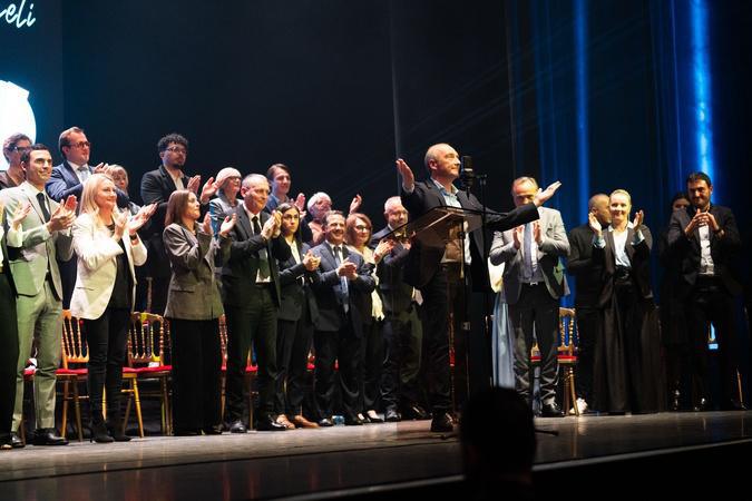 Municipales. À Ajaccio, Stéphane Sbraggia réunit près de 1 000 partisans lors d’un meeting à l’Empire Municipales. À Ajaccio, Stéphane Sbraggia réunit près de 1 000 partisans lors d’un meeting à l’Empire