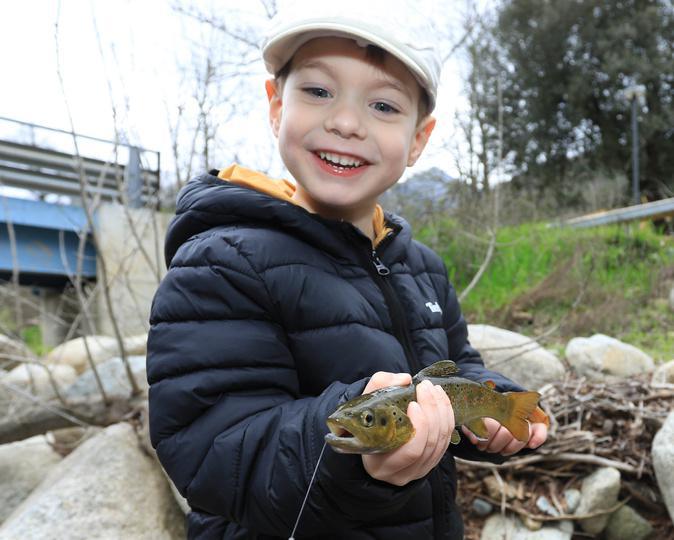 Pêche à la truite : Une ouverture au succès mitigé pour les pêcheurs insulaires