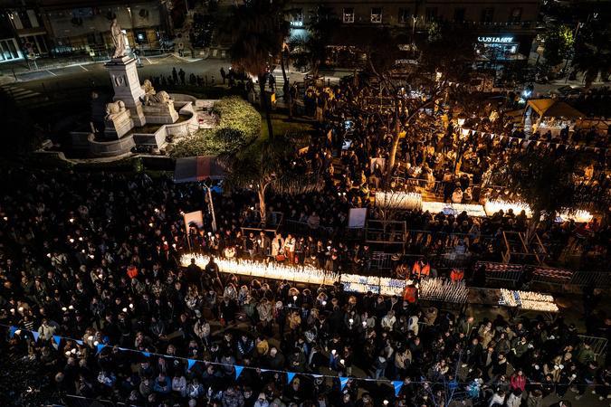 EN IMAGES - Des milliers d'Ajacciens réunis pour la procession aux flambeaux de la Madunnuccia
