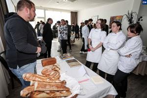 Balagne : au lycée, les élèves valorisent les producteurs locaux avec “I Nostri pruduttori sò attalenti” Balagne : au lycée, les élèves valorisent les producteurs locaux avec “I Nostri pruduttori sò attalenti”