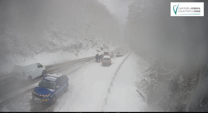 Mauvais temps : Circulation difficile à Vizzavona Mauvais temps : Circulation difficile à Vizzavona