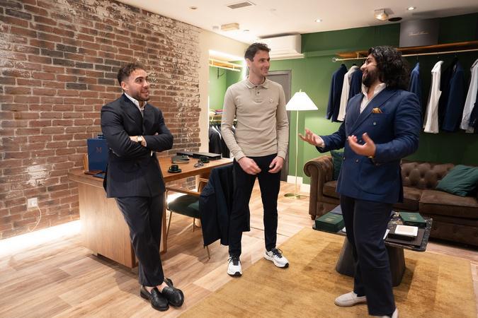 Daniel Mendes, le tailleur ajaccien qui calcule l’élégance Daniel Mendes, le tailleur ajaccien qui calcule l’élégance